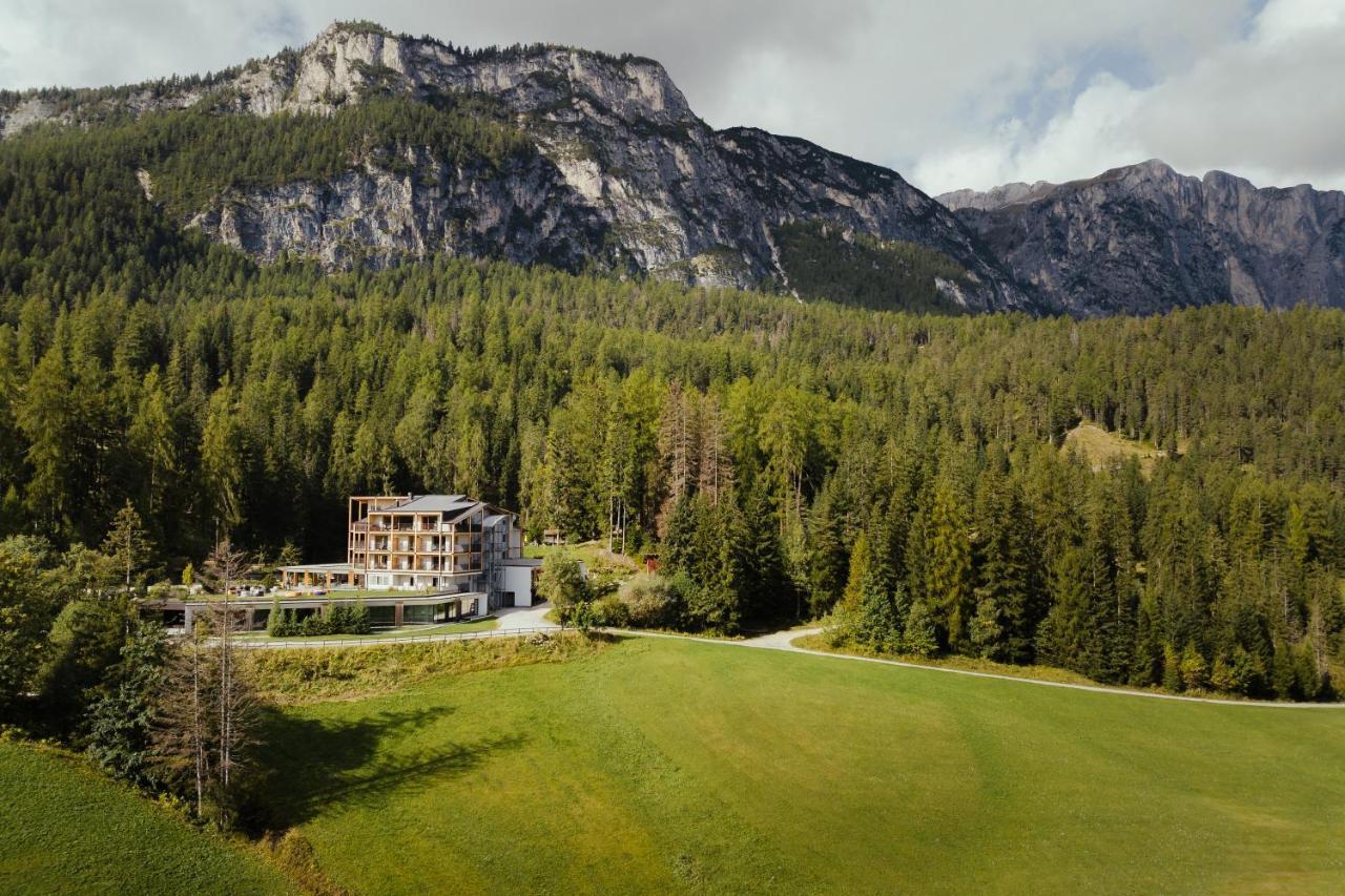 Hotel Lech Da Sompunt Badia  Eksteriør billede